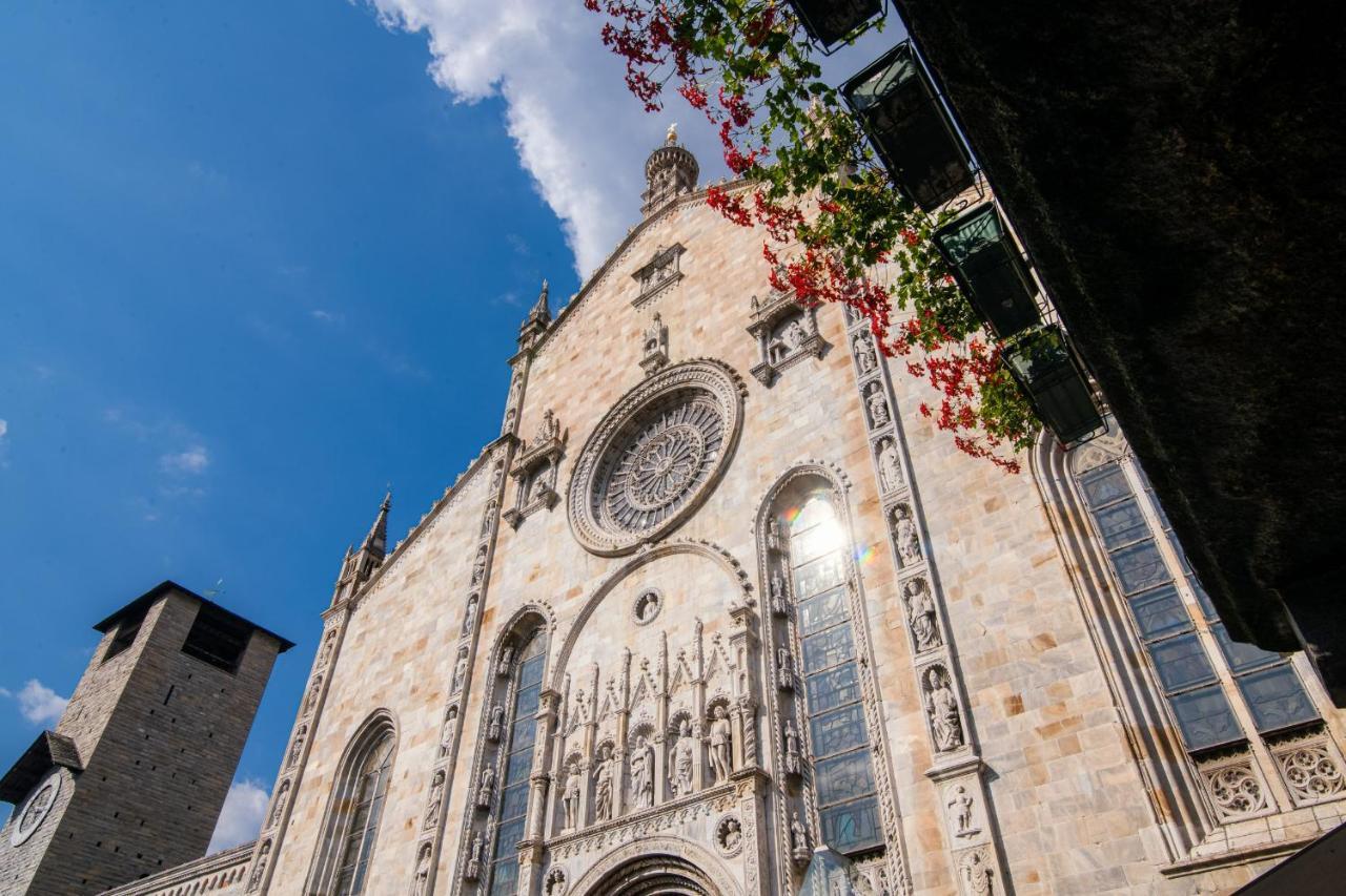 House Of Glass Cathedral View - The House Of Travelers 코모 외부 사진